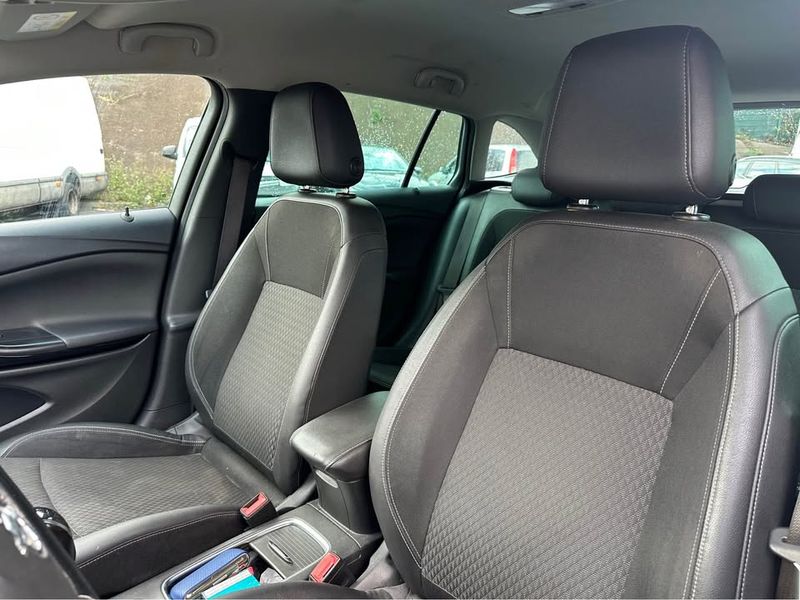 Opel Astra • 2016 • 127,000 km 4