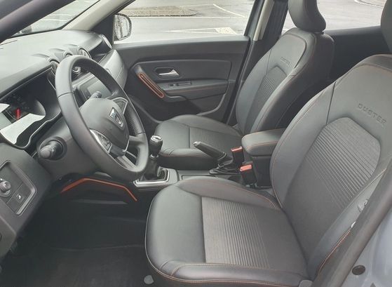 Dacia Duster • 2022 • 12,000 km 11