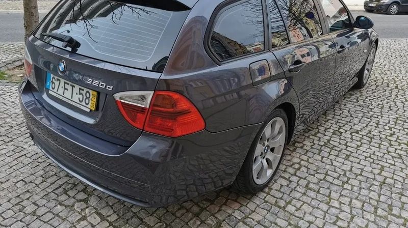 BMW 3 Series • 2008 • 267,690 km 2