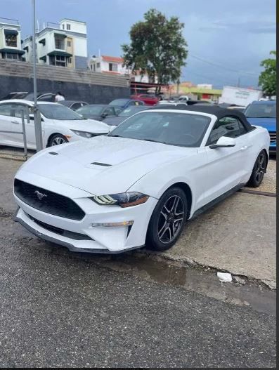 Ford Mustang • 2018 • 80,000 km 5