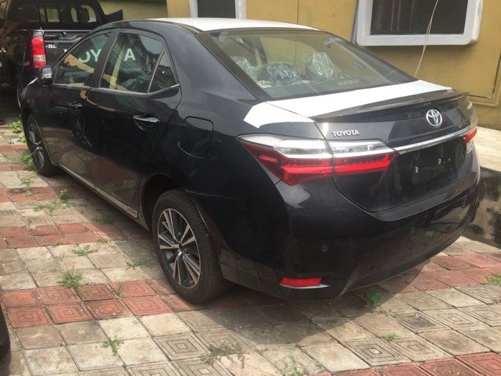 Toyota Corolla • 2016 • 8 km 2