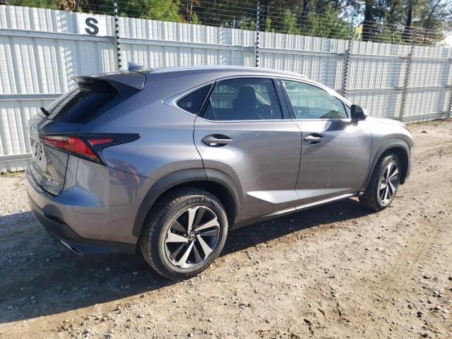 Lexus NX • 2021 • 28,782 km 3