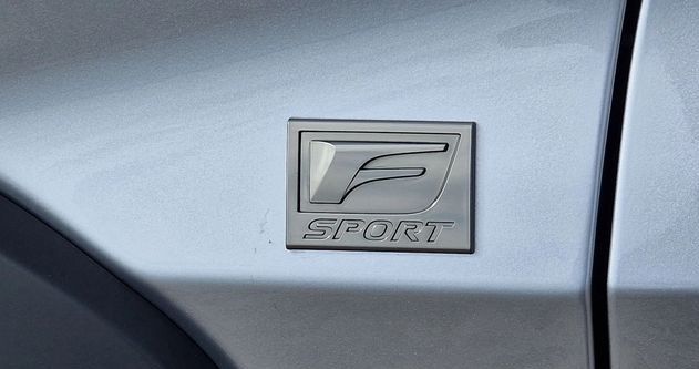 Lexus UX • 2022 • 44,000 km 14