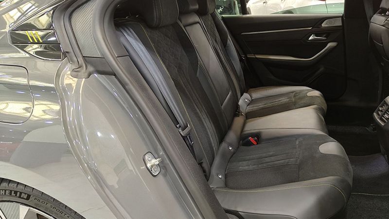 Peugeot 508 • 2021 • 29,727 km 9