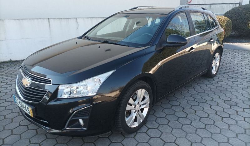 Chevrolet Cruze • 2013 • 137,033 km 2