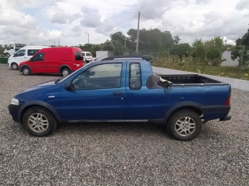 Fiat Strada • 2004 • 431,138 km 6