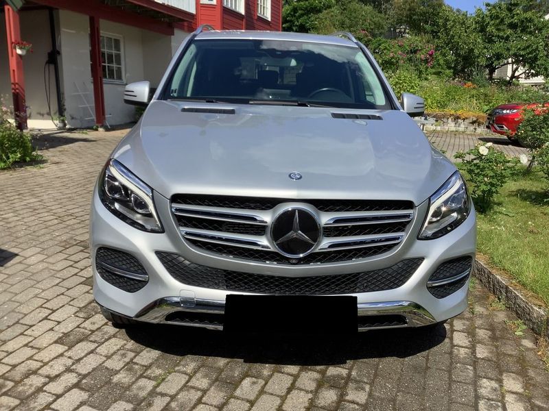 Mercedes-Benz GLE • 2016 • 38,000 km 5