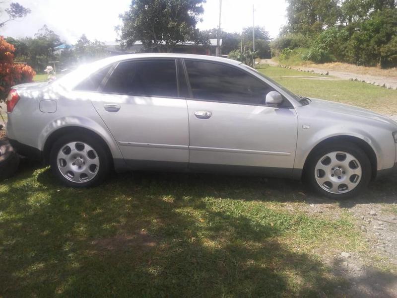 Audi A4 • 2004 • 57,000 km 1