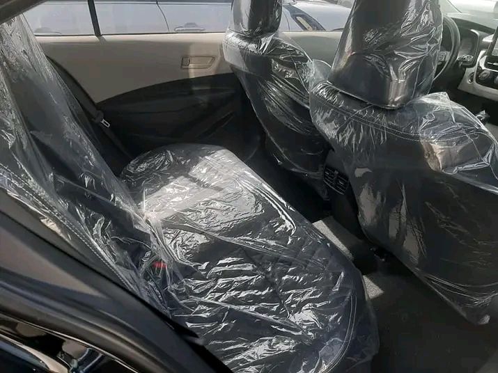 Toyota Corolla • 2020 • 50,000 km 2