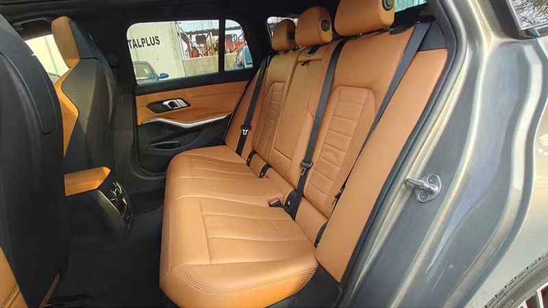 BMW 3 Series • 2022 • 49,822 km 14