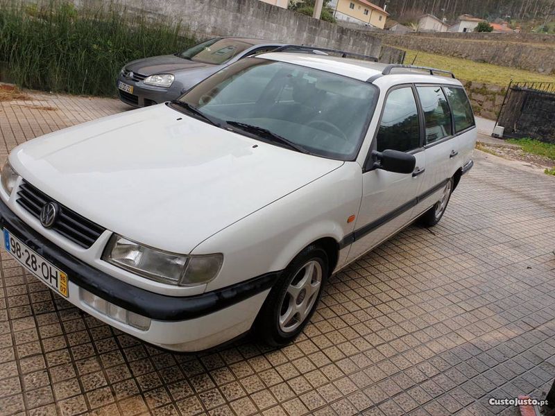 Volkswagen Passat Variant • 1996 • 200,000 km 2