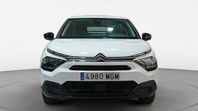 Citroën C4 • 2023 • 11,879 km 3