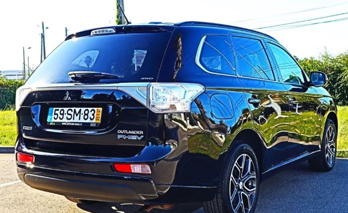 Mitsubishi Outlander • 2014 • 154,886 km 3