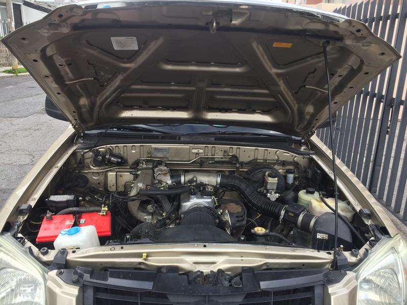 Mazda BT • 2011 • 184,000 km 5