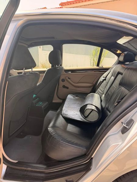 BMW 316i • 2019 • 118,000 km 3