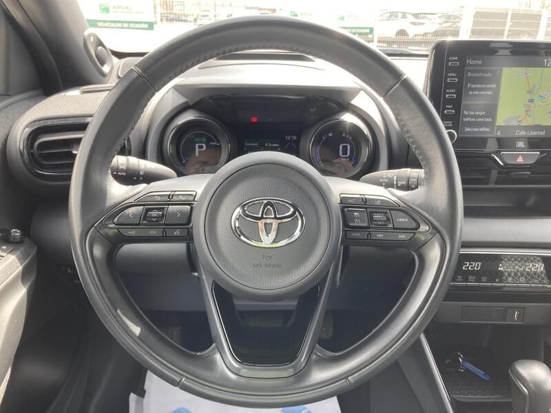 Toyota Yaris • 2022 • 55,150 km 28