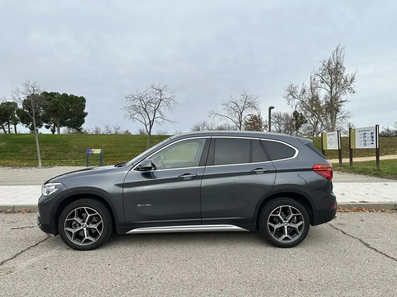 BMW X1 • 2017 • 55,000 km 1