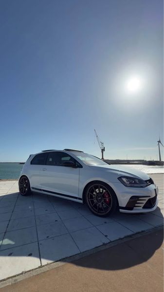 Volkswagen Golf • 2021 • 87,000 km 2