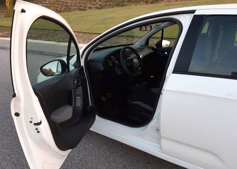 Citroën Jumpy • 2011 • 190,000 km 2