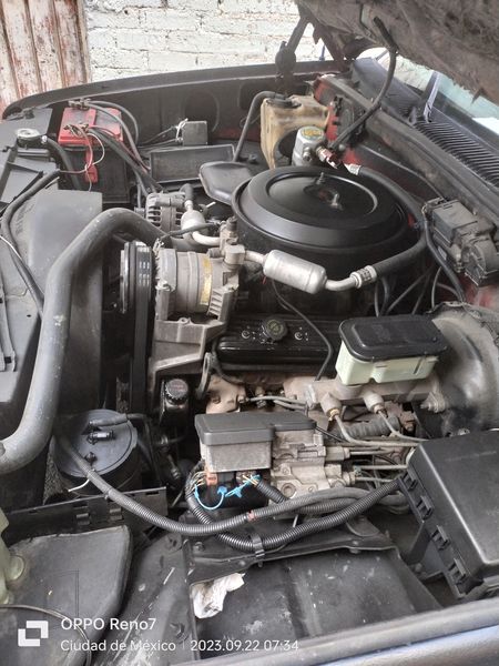 Chevrolet Silverado 2500 • 1997 • 200,000 km 12