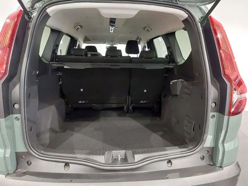 Dacia Dokker • 2024 • 7,405 km 12