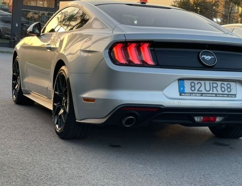 Ford Mustang • 2018 • 70,000 km 3