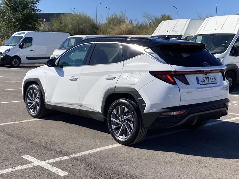 Hyundai Tucson • 2020 • 22,124 km 3