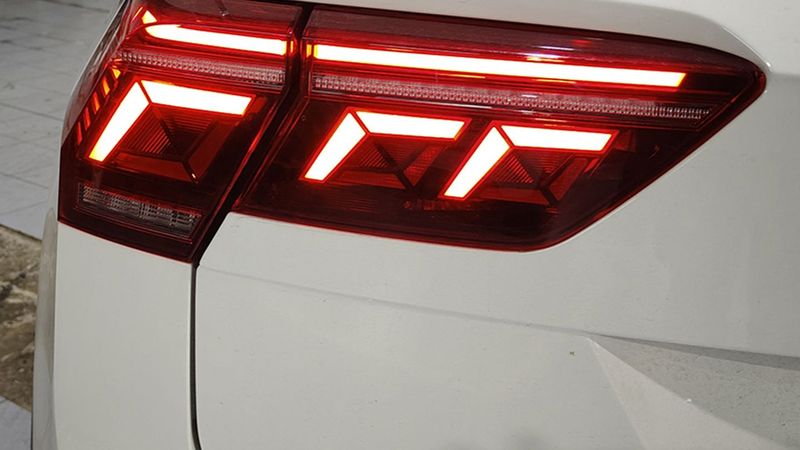 Volkswagen Tiguan • 2024 • 10,200 km 16