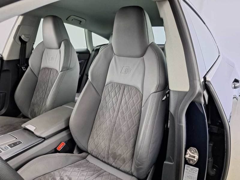 Audi A7 • 2021 • 73,000 km 2