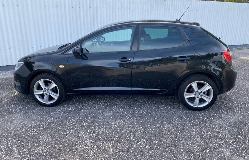 Seat Ibiza • 2016 • 99,999 km 5