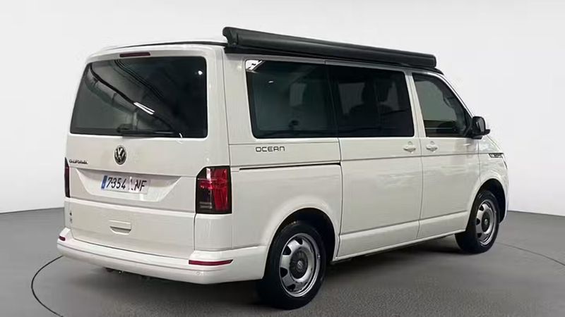 Volkswagen California • 2021 • 60,254 km 2