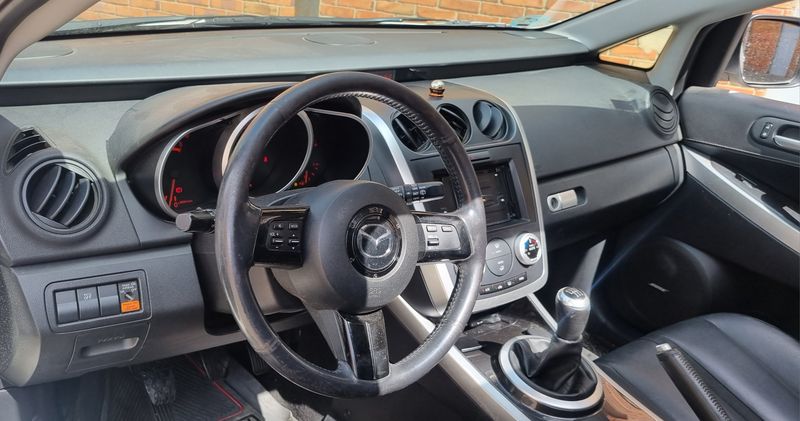 Mazda CX-7 • 2010 • 175,000 km 10