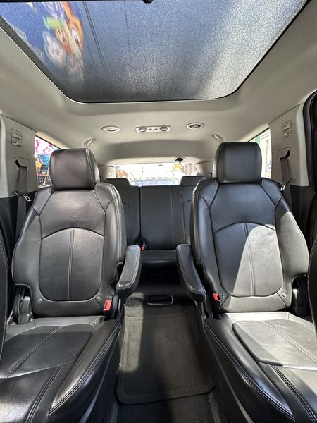 Chevrolet Traverse • 2015 • 120,000 km 6