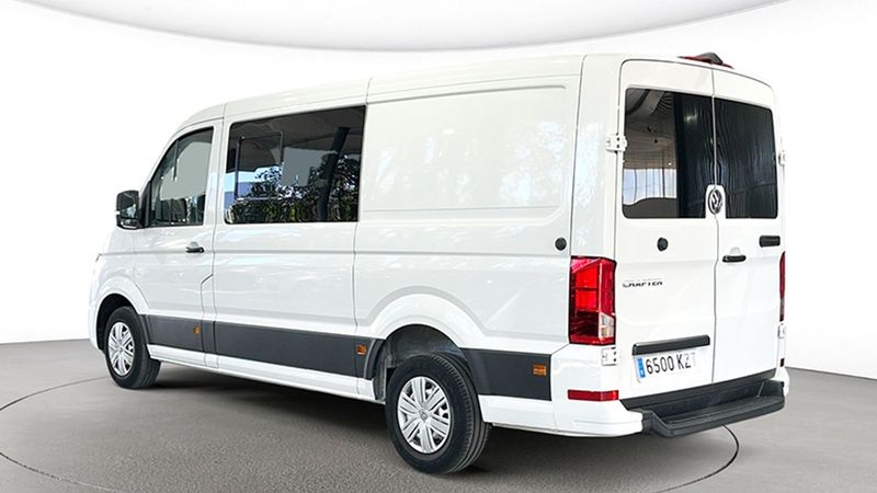 Volkswagen Crafter • 2019 • 126,605 km 3