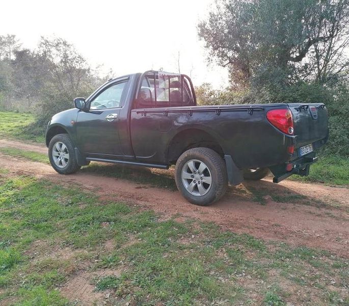 Mitsubishi L200 • 2008 • 150,000 km 2