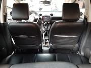 Mazda 2 • 2011 • 56,000 km 5