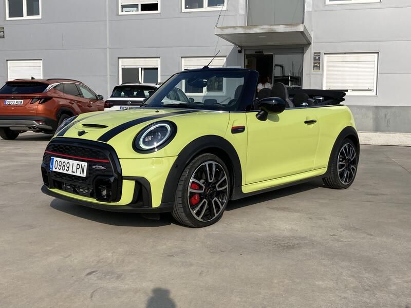 MINI Cooper • 2021 • 10,722 km 1