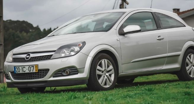 Opel Astra • 2009 • 210,000 km 4
