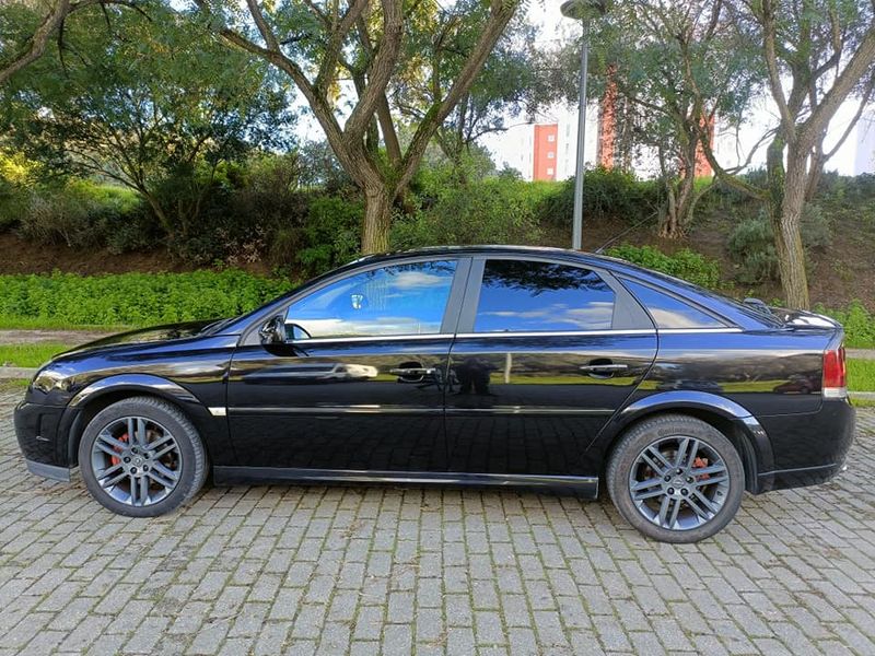 Opel Vectra • 2004 • 266,000 km 4