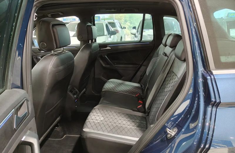 Volkswagen Tiguan • 2023 • 48,591 km 9