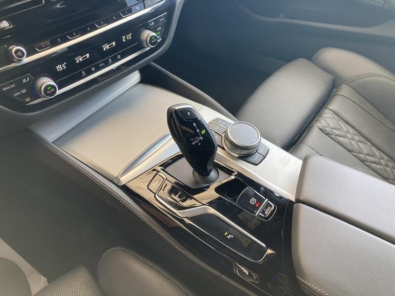 BMW 5 Series • 2023 • 19,800 km 17