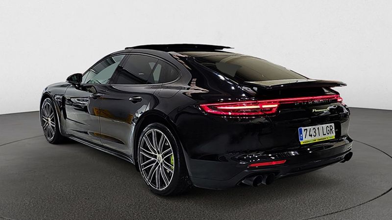 Porsche Panamera • 2019 • 127,946 km 3
