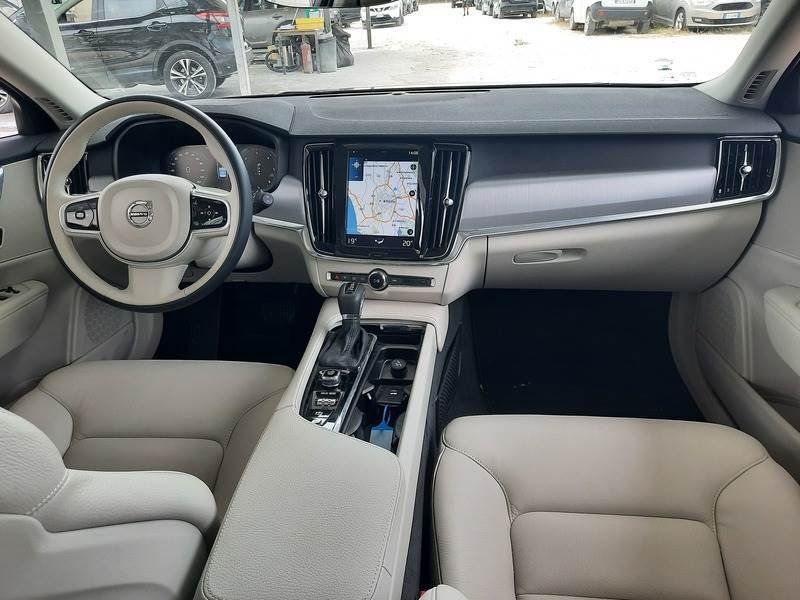 Volvo V90 • 2020 • 63,081 km 3