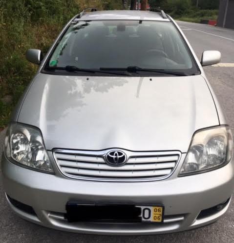 Toyota Corolla sedan • 2006 • 180,000 km 1