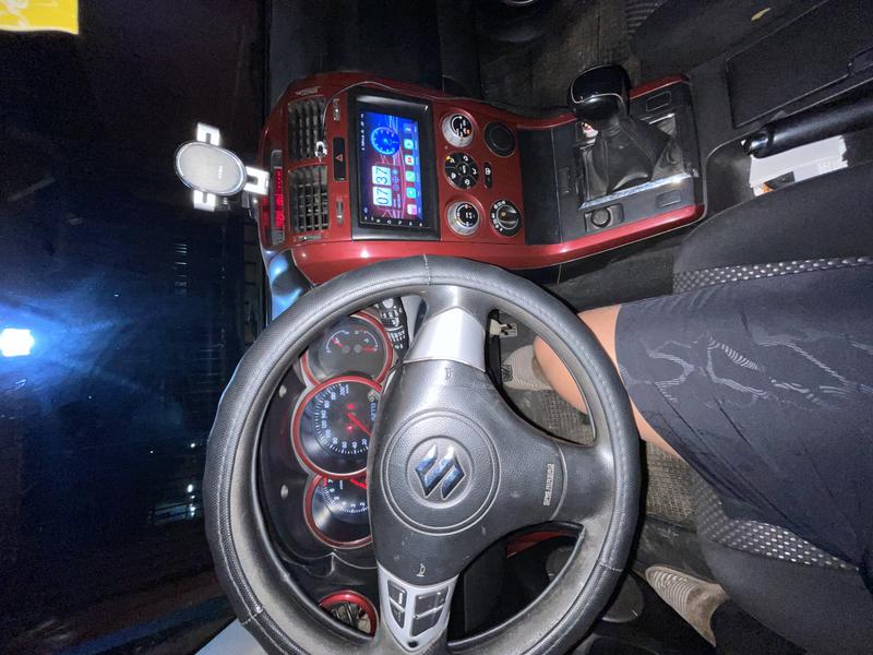 Suzuki Grand Nomade • 2007 • 153,000 km 2