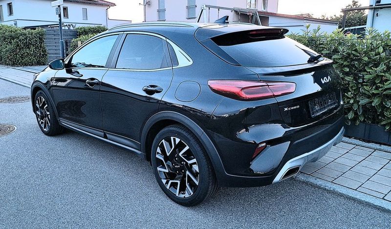 Kia Cee`d • 2022 • 27,800 km 4
