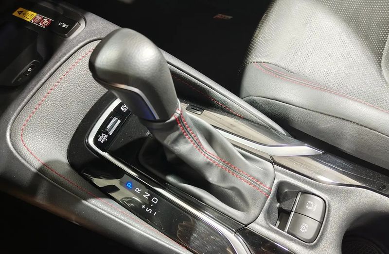 Toyota Corolla Combi • 2024 • 37,727 km 3