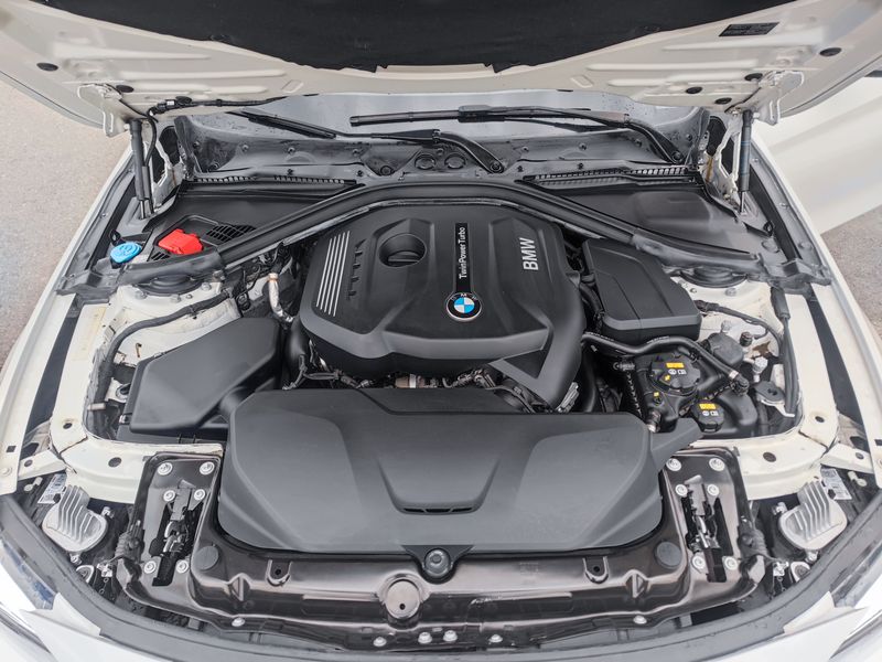 BMW 4 Series Gran Coupe • 2020 • 60,560 km 18