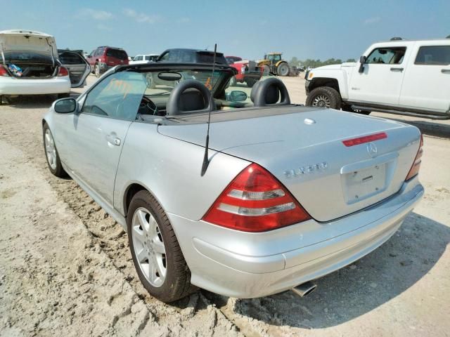 Mercedes-Benz SLK • 2001 • 12 km 3