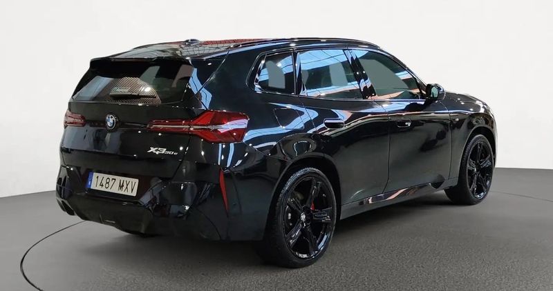 BMW X3 • 2025 • 15,924 km 3